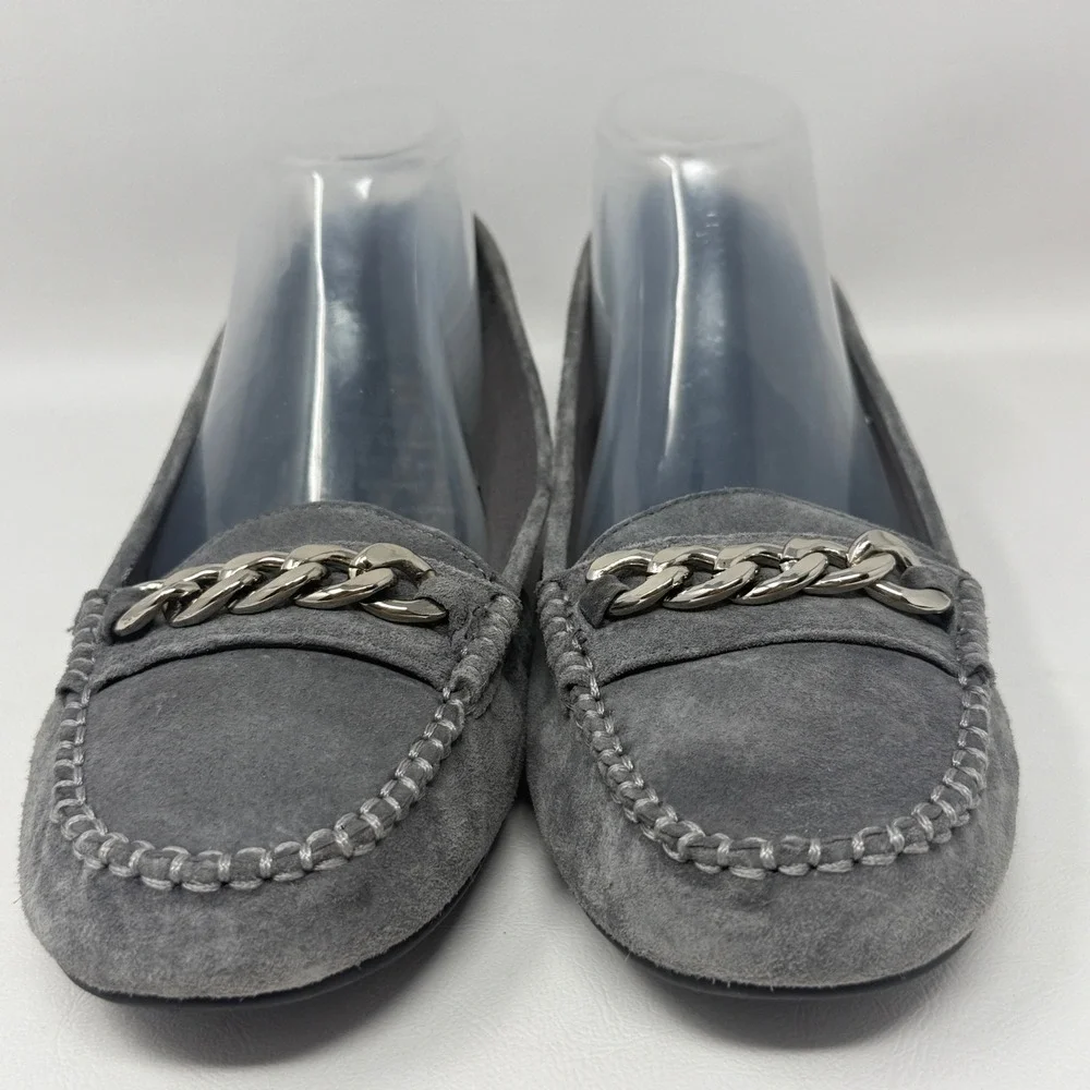 Vionic Womens Mesa‎ 9 Gray Suede Loafer Silver Chain Preppy Academia NO INSERTS